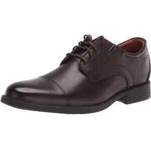 Clarks Men's Brown Leather Oxfords